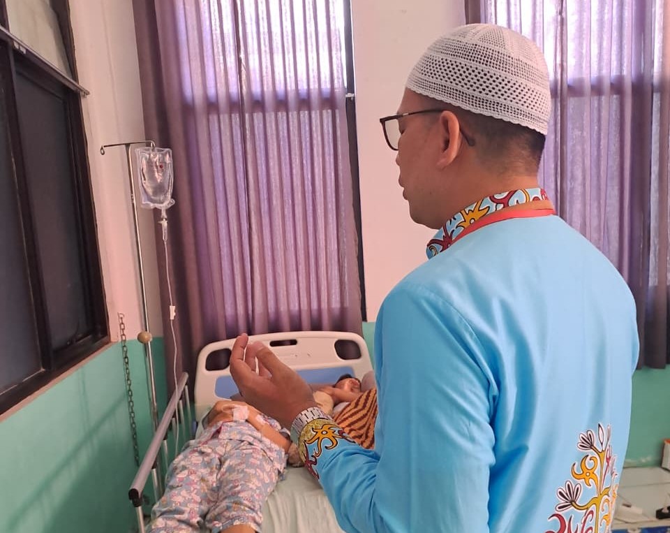 Ketenangan Jadi Bagian Penyembuhan, Kemenag Barsel Rutin Dampingi Pasien di RS Jaraga Sasameh