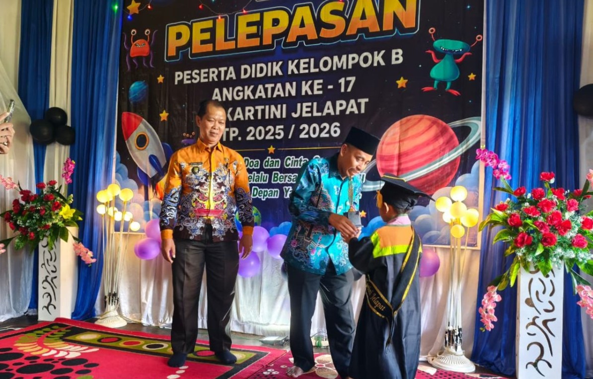 Lepas Peserta Didik RA Kartini Jelapat, Pengawas Pendidikan Ingatkan Peran Orang Tua